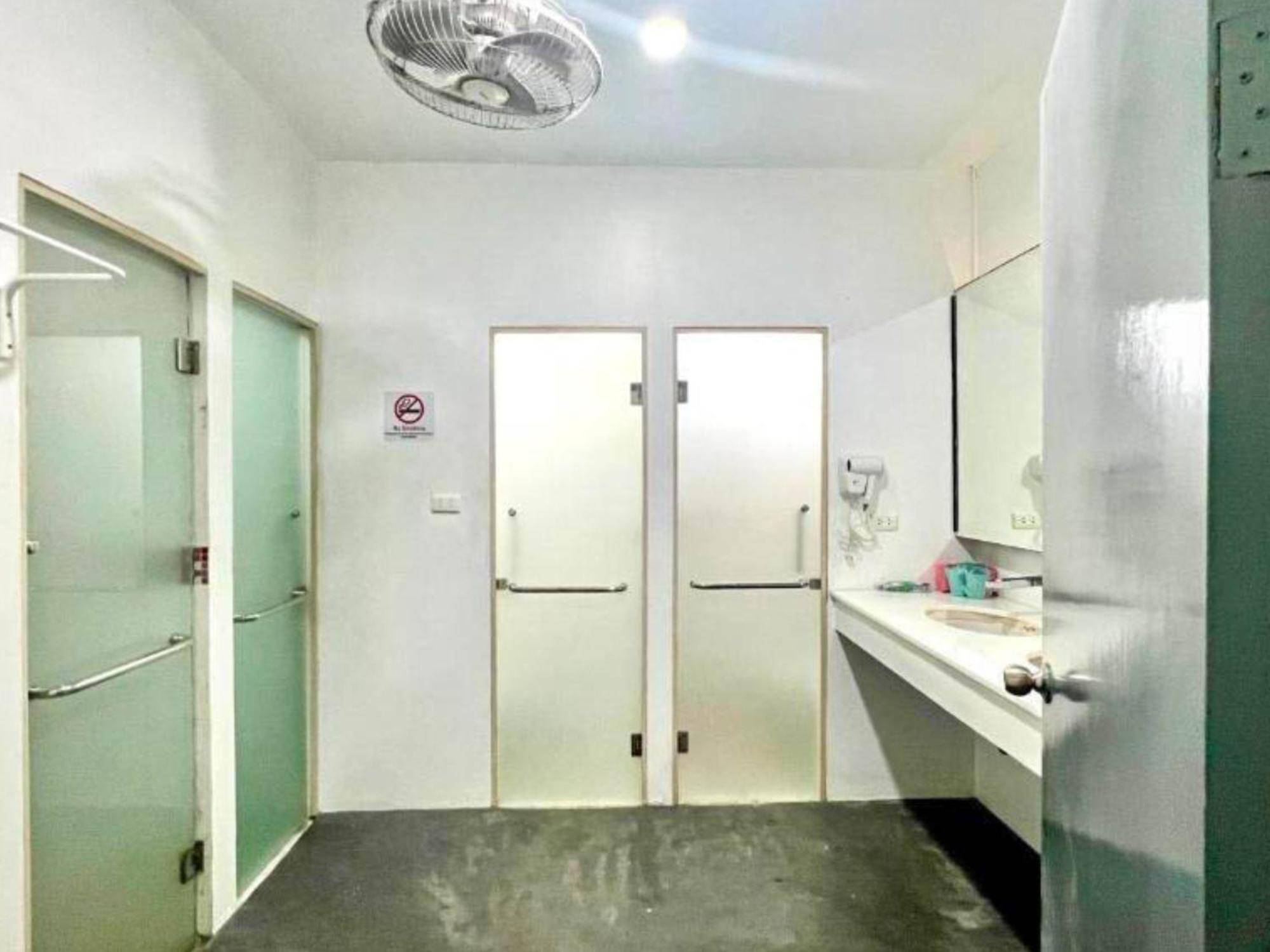 The Thai Guesthouse And Hostel Patong المظهر الخارجي الصورة